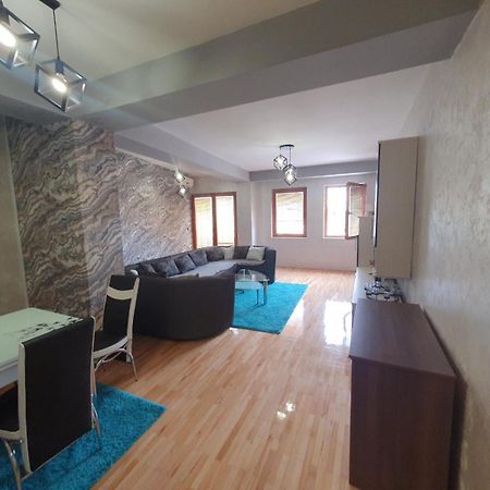 Apartman Nikolaj - Lovely 3 Room Apartment In The Center Of Ohrid Esterno foto